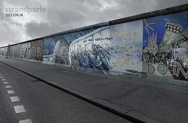 Graffiti an der Berliner Mauer  Berlin  Berlin  Deutschland