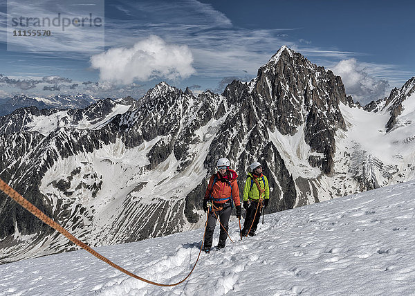 Frankreich  Chamonix  Alpen  Petit Aiguille Vert  Alpinisten