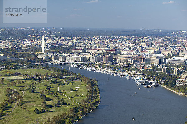 USA  Luftaufnahme von Washington  D.C.  Hains Point und dem Washington Channel