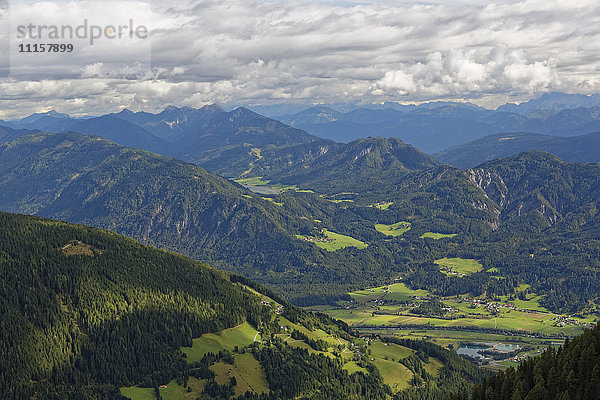 Österreich  Kärnten  Drautal mit Weißensee