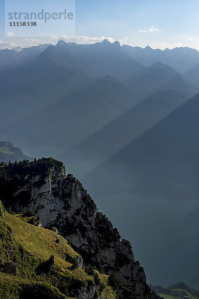 Schweiz  Kanton Schwyz  Fronalpstock  Blick auf den Vierwaldstättersee
