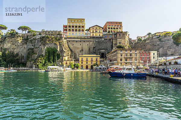 Italien  Kampanien  Sorrent  Hafen