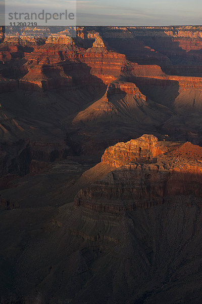 USA  Arizona  Grand Canyon zur goldenen Stunde