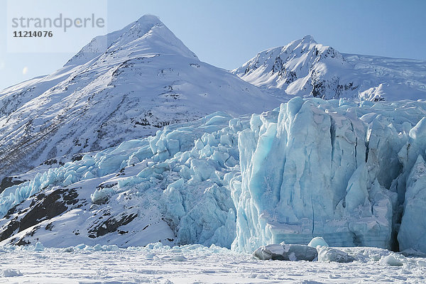 Portage-Gletscher. Südzentrales Alaska. Winter.