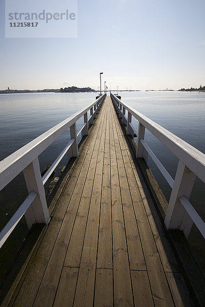 Pier im Stadtpark am Ostseestrand