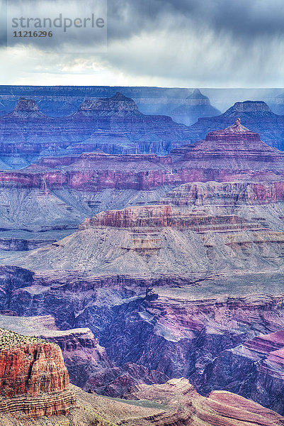 Gewitter am Nachmittag  South Rim  Grand Canyon National Park  UNESCO-Weltkulturerbe; Arizona  Vereinigte Staaten von Amerika'.