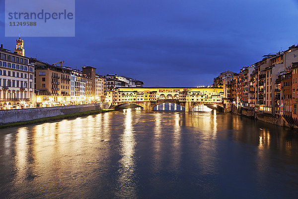 Ponte Vecchio bei Nacht