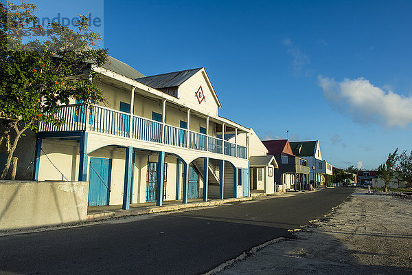 Koloniale Häuser  Cockburn Town  Grand Turk  Turks- und Caicosinseln  Karibik  Mittelamerika