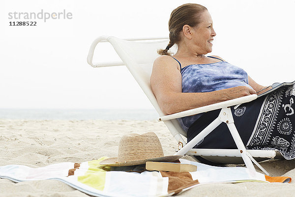 Frau am Strand