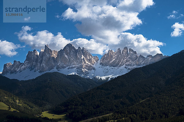 Italien  Südtirol  Blick auf die Geisler-Gruppe