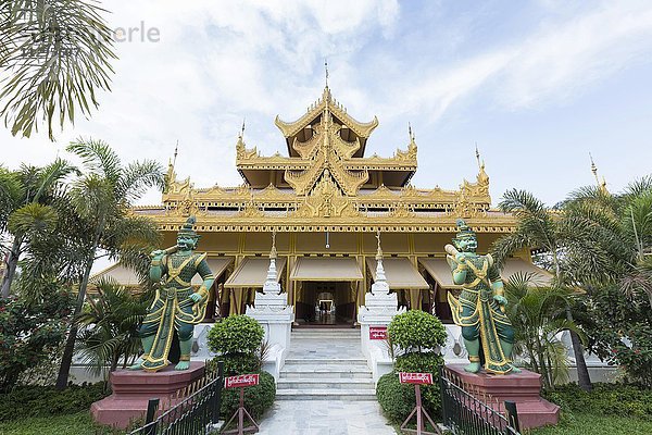 Kyauktawgyi Paya Tempel oder Kyauktawgyi Pagode  Mandalay  Myanmar  Asien