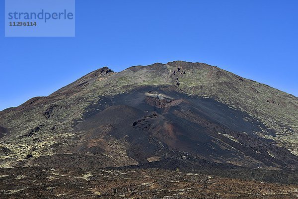 Schwarze Lava auf Pico Viejo  Nationalpark Teide  Teneriffa  Kanarische Inseln  Spanien  Europa