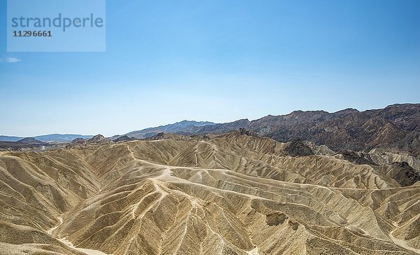 Badlands  Felsformationen am Zabriskie Point  Death-Valley-Nationalpark  Kalifornien  USA  Nordamerika
