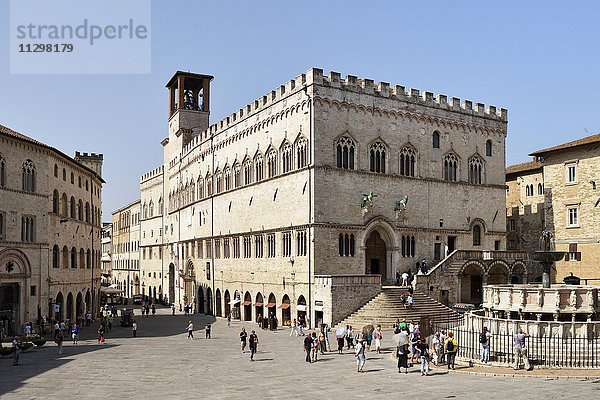 Priorenpalast  Palazzo dei Priori  Piazza IV Novembre  Perugia  Umbrien  Italien  Europa