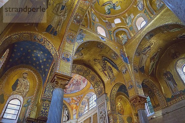 Bemaltes Gewölbe  La Martorana Kirche  Palermo  Sizilien  Italien  Europa