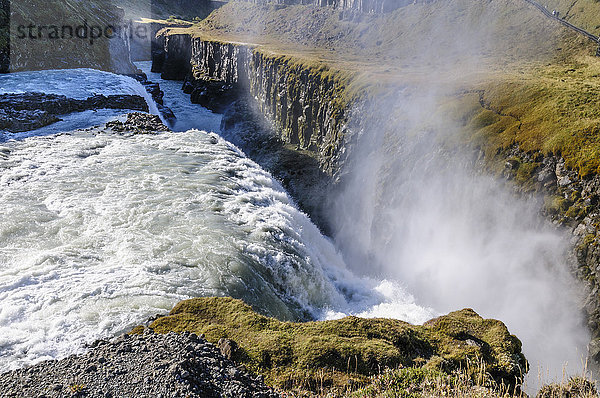 Wasserfall Gullfoss und Fluss Hvita im Südwesten Islands.