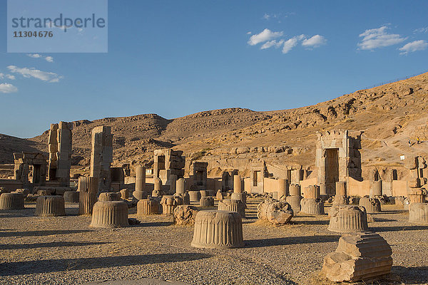 Iran  Persepolis-Stadt  Palast der 100 Säulen