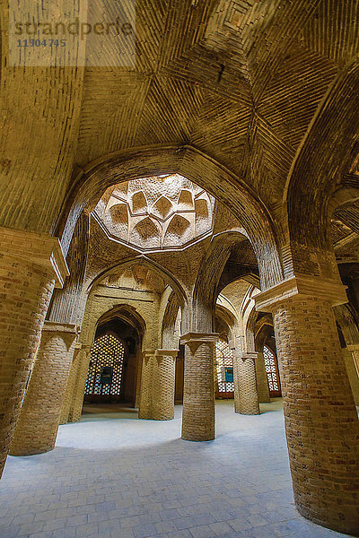 Iran  Isfahan Stadt  Masjed-e Jame (Freitagsmoschee) UNESCO  Weltkulturerbe  Gebetshalle