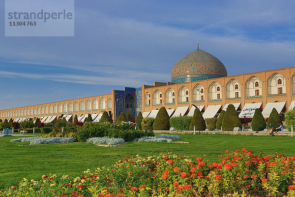 Iran  Isfahan City  Naqsh-e Jahan Square  Sheikh Lotfollah Moschee