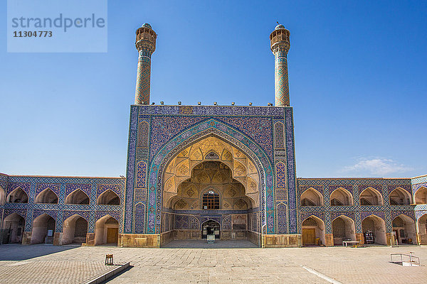 Iran  Isfahan Stadt  Masjed-e Jame (Freitagsmoschee) UNESCO  Weltkulturerbe  Süd-Iwan