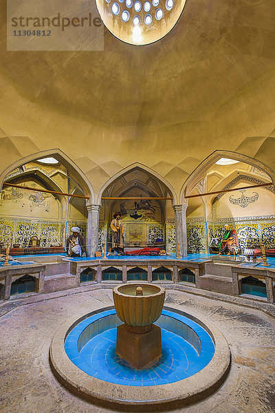 Iran  Isfahan Stadt  Aliqoli Aqa Badehaus Museum