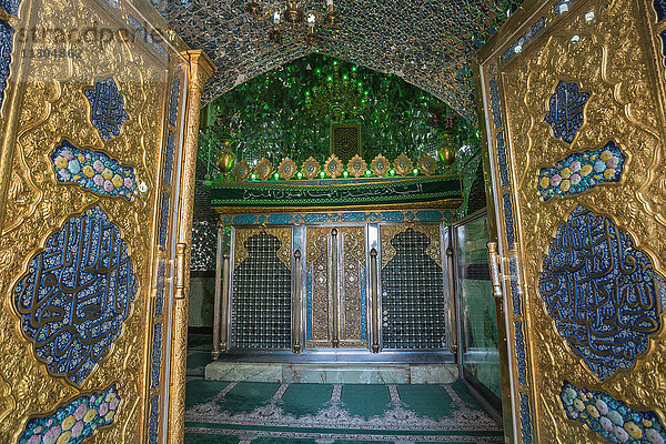 Iran  Aran-Stadt (bei Koshan)  Mohamed Helal-Komplex  Imam Sade-Mausoleum