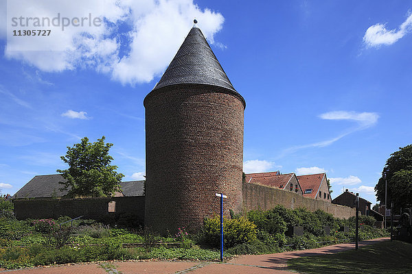 Stadtmauer mit Gefangenenturm  Viersen-Dülken  Niederrhein  Nordrhein-Westfalen