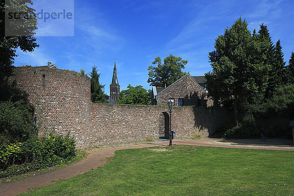 Stadtmauer in Viersen-Dülken  Niederrhein  Nordrhein-Westfalen