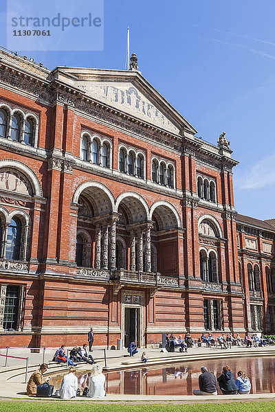 England  London  Victoria and Albert Museum
