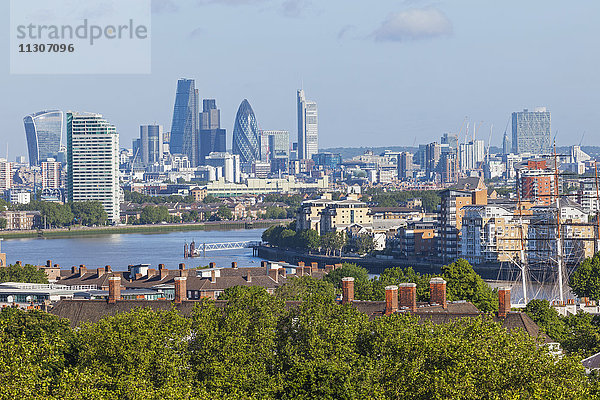 England  London  Greenwich  Blick auf die Themse und die Londoner Skyline vom Greenwich Hill