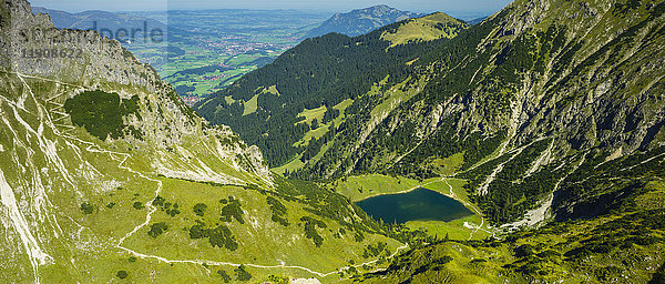 Allgäu  Allgäuer Alpen  Alpen  Bayern  bei Oberstdorf  Berglandschaft  Bergsee  Bergwelt  Deutschland  Europa  Gaisalpsee  Berge  Wasser  Bergsee  Illertal  Kalk  See  Süddeutschland