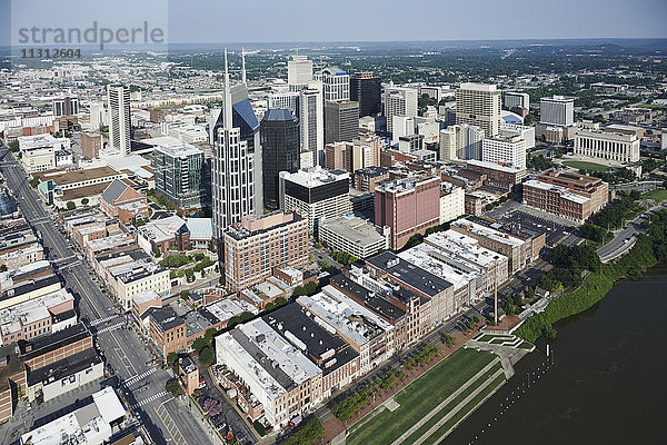 USA  Nashville  Stadtbild der Innenstadt  Luftaufnahme