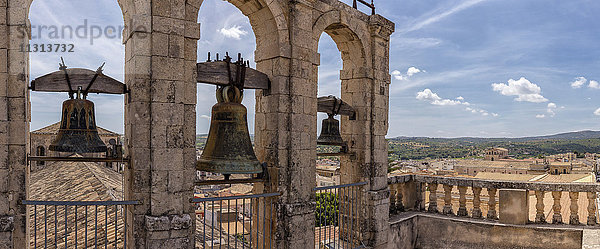 Die Glocken der Kirche San Carlo
