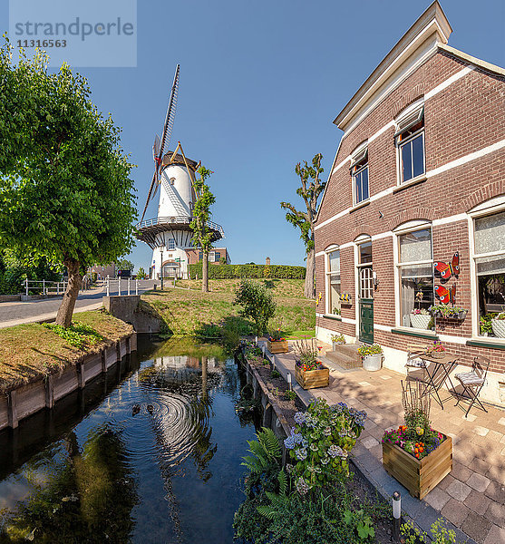 Willemstad  Noord-Brabant  Turmmühle  genannt d'Orangemolen