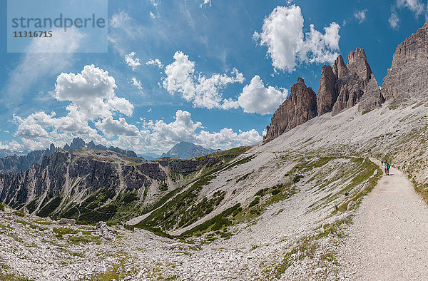 Misurina  Italien  Wanderung zu den Drei Zinnen  Tre Cimi di Laveredo