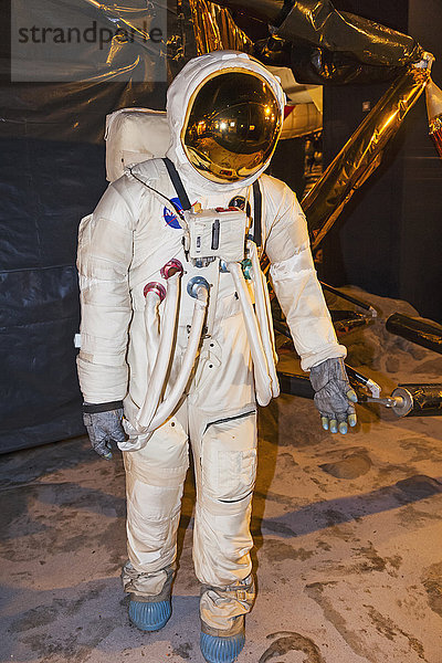 England  London  Kensington  Wissenschaftsmuseum  NASA-Raumanzug