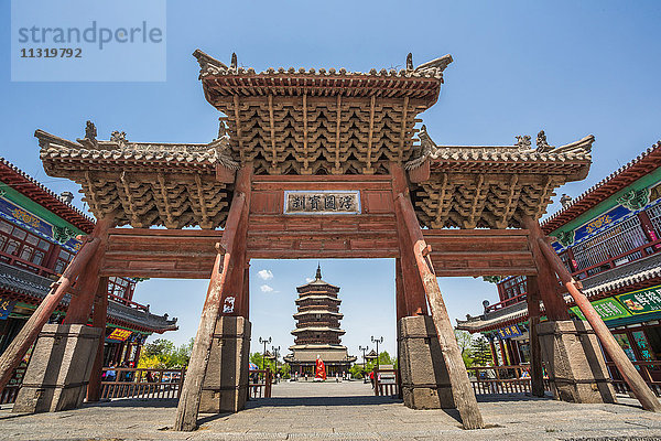China  Provinz Shanxi  Stadt Xinanjiaocun  Yingxian-Holzpagode  des Fogong-Tempels