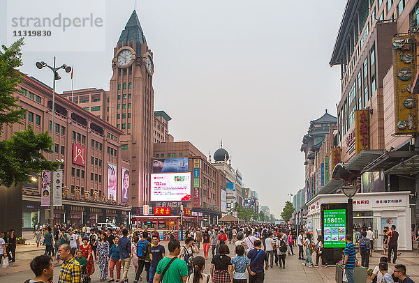 China  Peking Stadt  Wafujindajie Einkaufsstraße