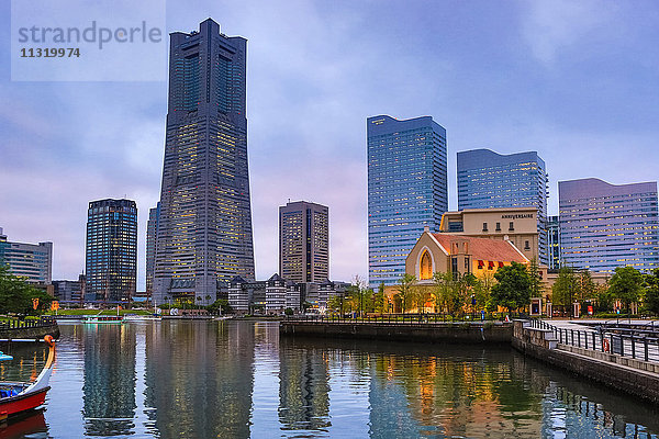Japan  Yokohama  Stadt  Skyline  Wahrzeichen Gebäude