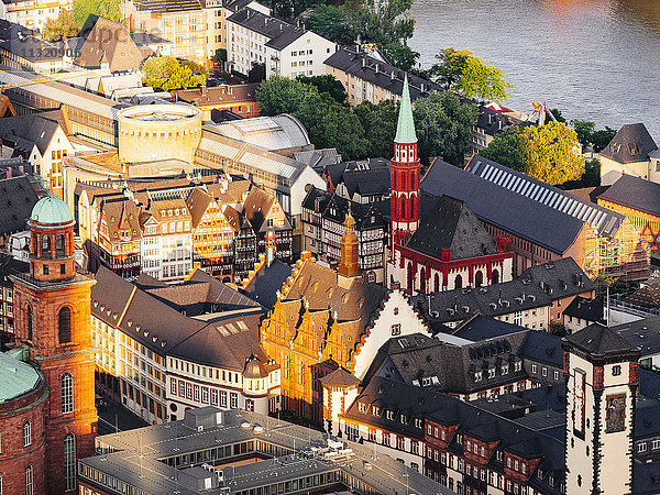 Deutschland  Frankfurt  Blick von oben auf die Alte Nikolauskirche am Römerberg