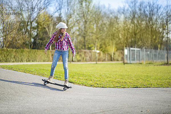 Skateboarden für Mädchen