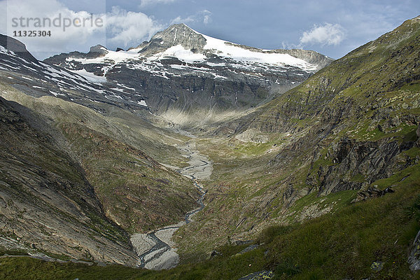 Hinterrhein im Parc Adula  Adula in Graubünden