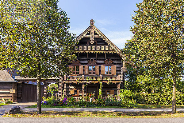 Deutschland  Potsdam  typisches Rahmenhaus in Alexandrowka