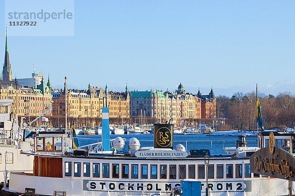 Schweden  Stockholm - Schöne Häuser am Strandvagen.
