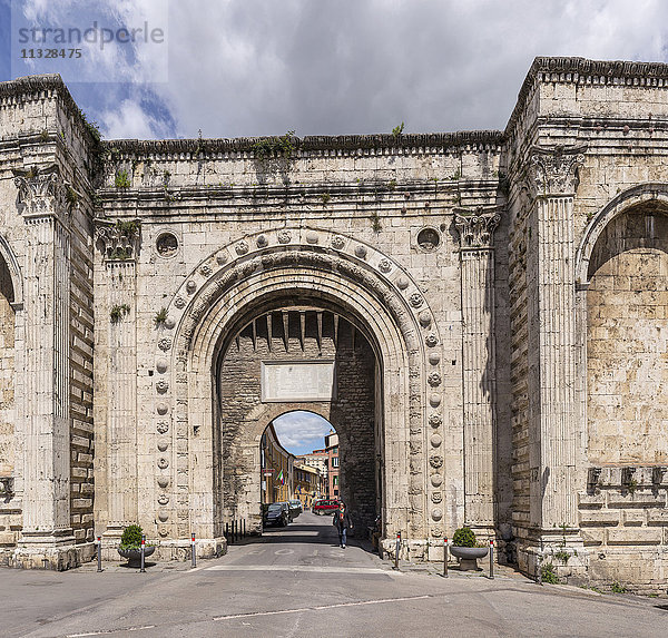 Porta San Pietro in Perugia  Umbrien