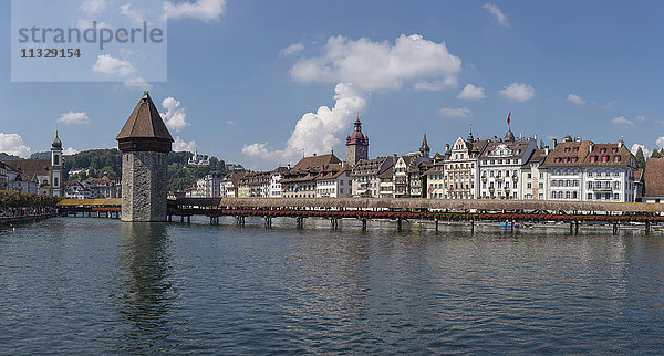 Luzern Stadt mit Kapellbrücke