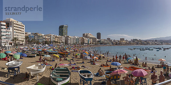 Strand in der Stadt Las Palmas auf Gran Canaria  Kanarische Inseln