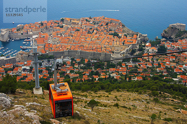 Altstadt mit Gondel von Dubrovnik