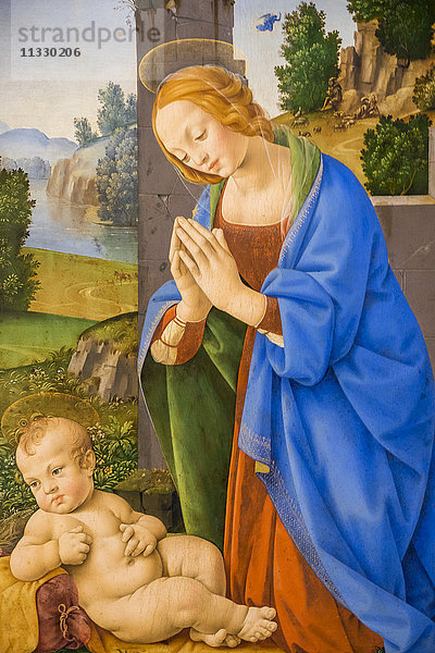 England  London  Trafalgar Square  The National Gallery  Gemälde Die das Kind anbetende Jungfrau von Lorenzo di Credi