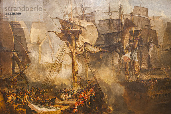England  London  Tate Britain  Gemälde der Schlacht von Trafalgar von JMW Turner  datiert 1806-7
